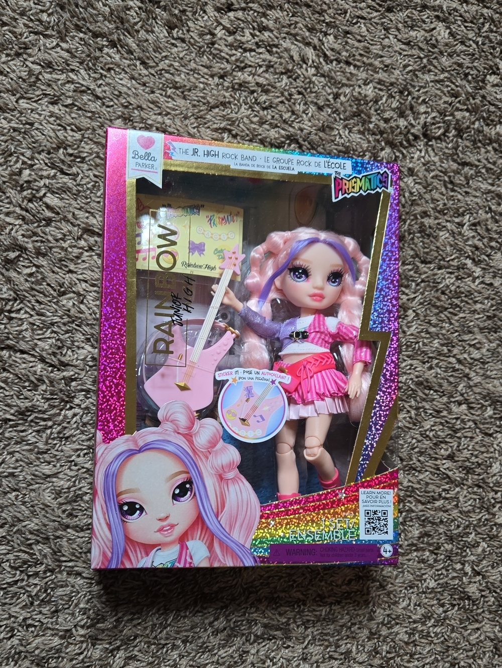 Rainbow Junior High Bella Parker The Prismatics Barbie Doll Rock Band Guitar